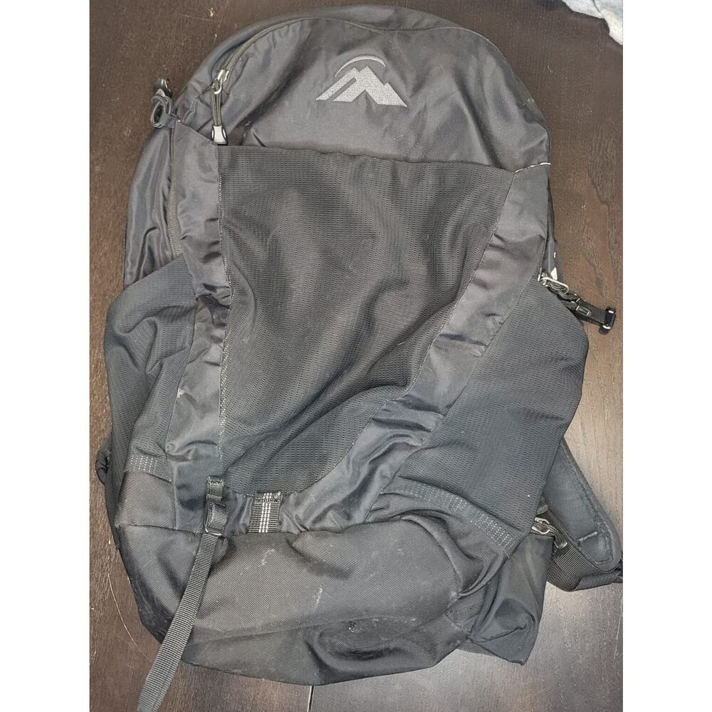 Macpac Black Rucksack/Backpack Pre-Owned